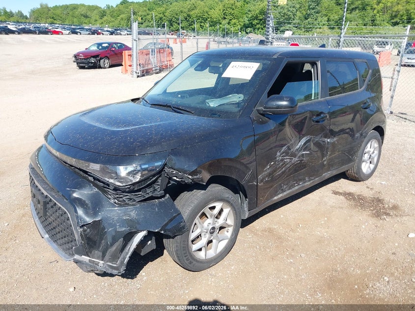 Vin: kndj23au3p7880842, lot: 45757713, kia soul lx 20232