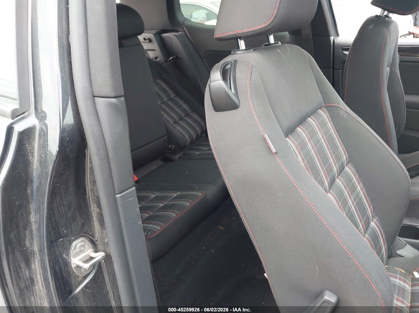 2013 Volkswagen Gti 2-Door VIN: WVWEV7AJ7DW121196 Lot: 45259926