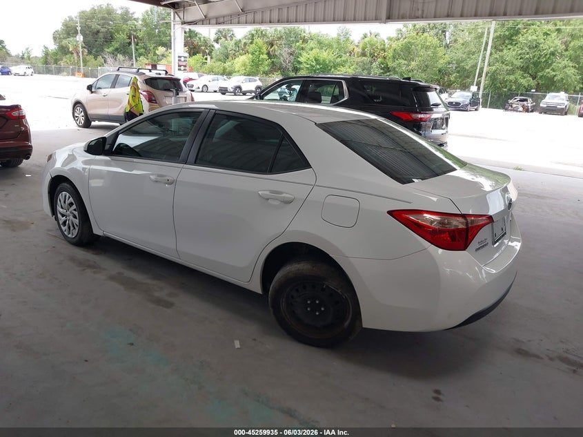 2018 TOYOTA COROLLA auction photo 3