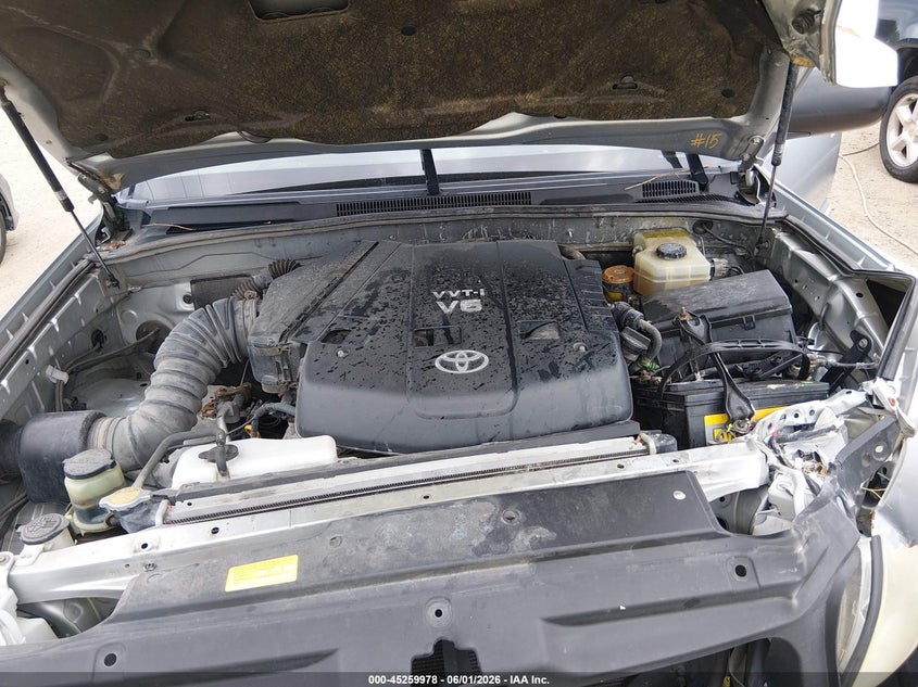 2004 Toyota 4Runner Sr5 V6 VIN: JTEBU14R340020871 Lot: 45259978