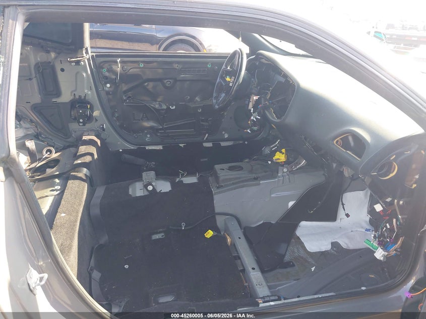 2017 DODGE CHALLENGER auction photo 5