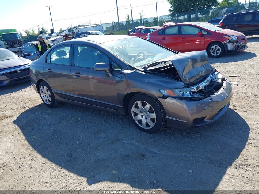Vin: 2hgfa1f50bh511613, lot: 45757828, honda civic lx 2011 img_1