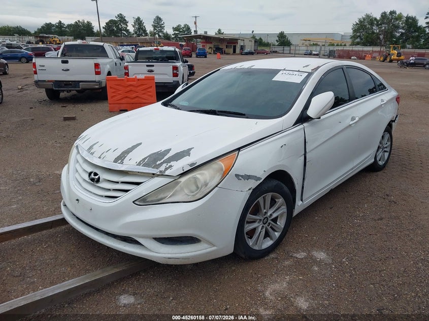 5NPEB4AC1DH693055 2013 Hyundai Sonata Gls photo 1