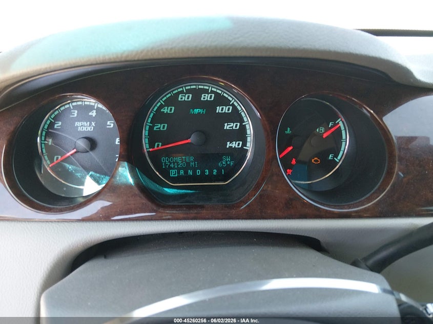 2011 BUICK LUCERNE auction photo 7