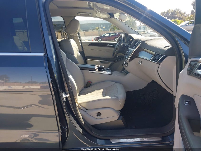 2014 MERCEDES-BENZ GL 450 auction photo 5