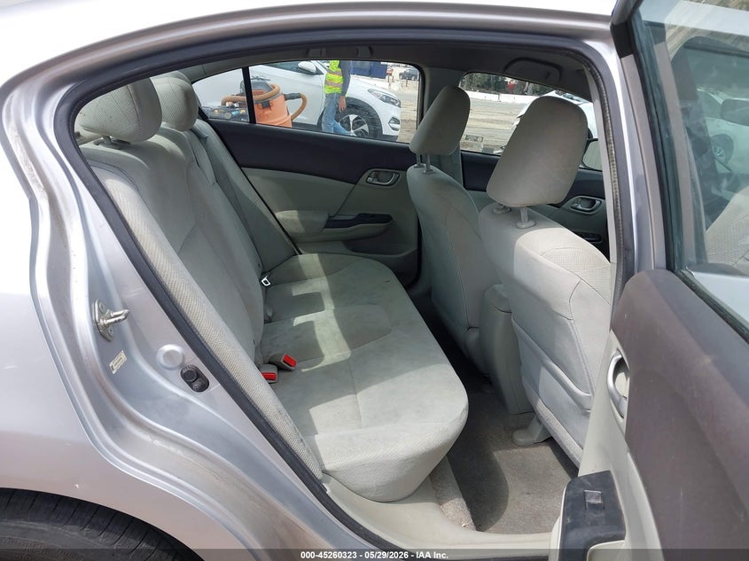 19XFB2F50CE349559 2012 Honda Civic 1.8 Lx Silver