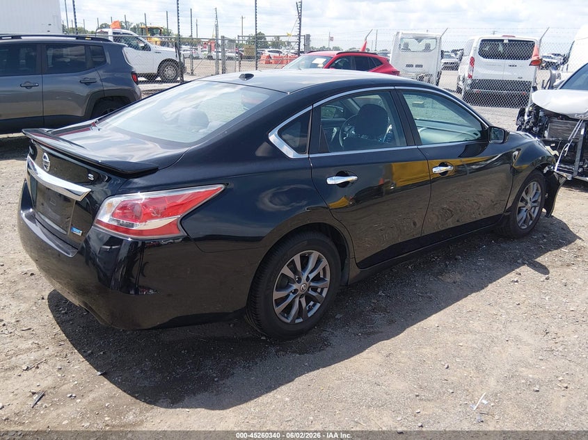 2015 NISSAN ALTIMA auction photo 4