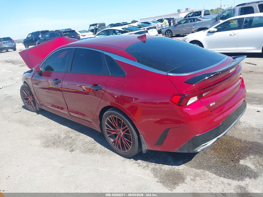 2023 KIA K5 auction photo 3