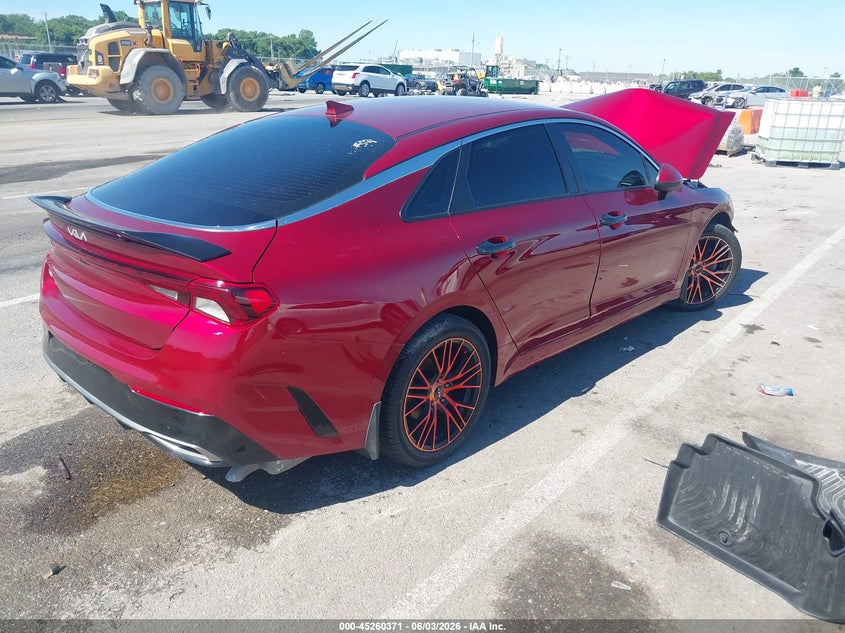 2023 KIA K5 auction photo 4