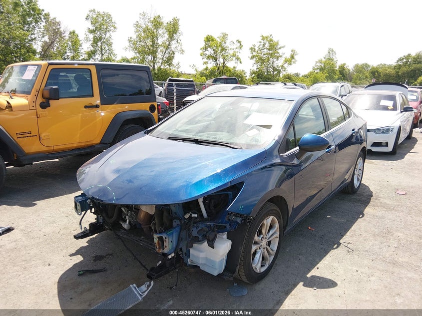 2019 Chevrolet Cruze Lt 1G1BE5SM7K7119593 photo 1