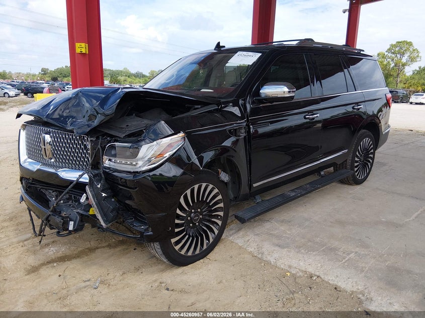 Vin: 5lmjj2tt0kel16385, lot: 45758777, lincoln navigator black label 20192