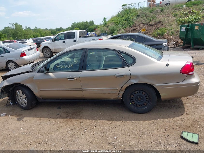 2004 Ford Taurus Lx VIN: 1FAFP52294A215660 Lot: 45261029
