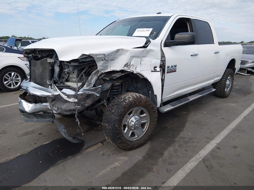 Vin: 3c6ur5dl5gg151759, lot: 45759030, ram 2500 slt 20162