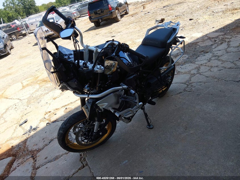 2024 CF MOTO IBEX 800 auction photo 2