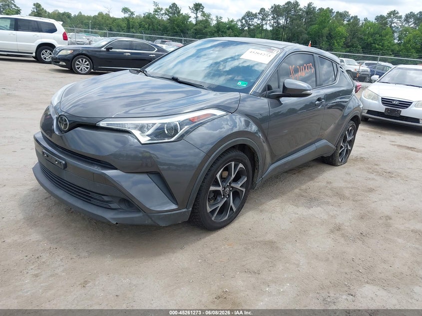 Vin: nmtkhmbx4kr077455, lot: 45759093, toyota c-hr xle 20192