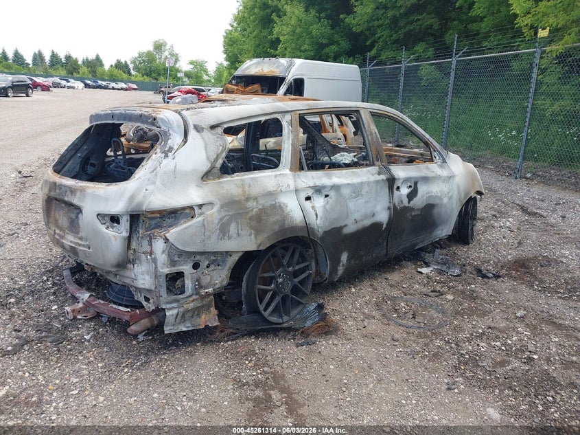 2013 INFINITI JX35 auction photo 4