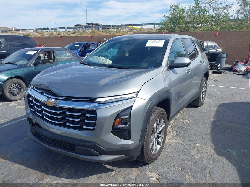 2026 CHEVROLET EQUINOX auction photo 2