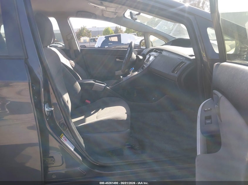 2012 Toyota Prius 1.8 Plug-In grey Lot 111045261490 Vin JTDKN3DP3C3025030