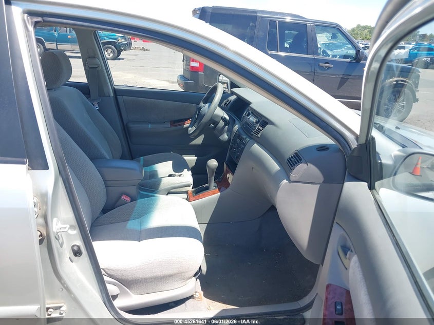 2004 TOYOTA COROLLA auction photo 5