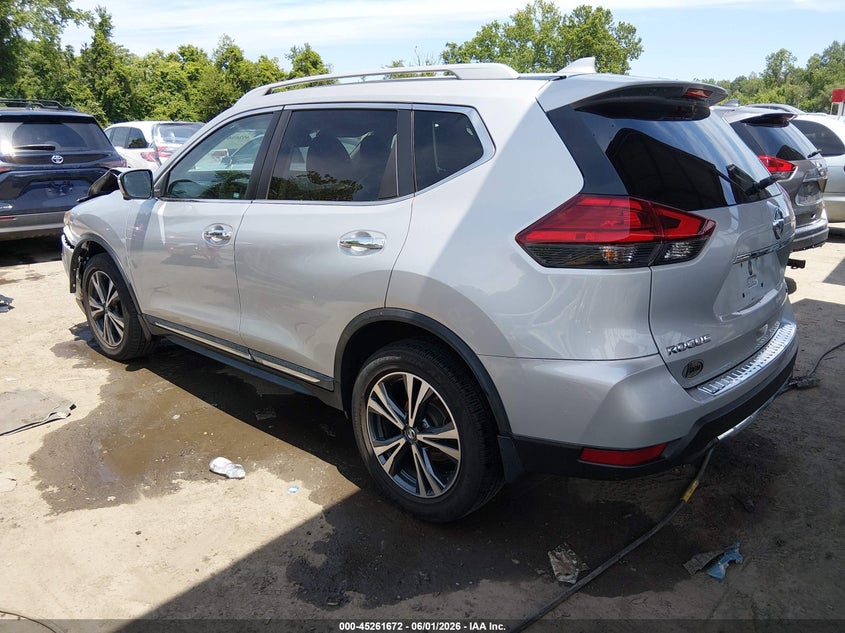VIN: 5N1AT2MVXHC773240 2017 NISSAN ROGUE SL
