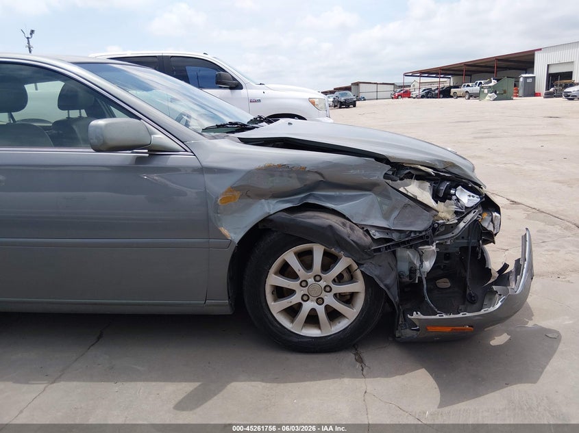 2002 Lexus Es 300 VIN: JTHBF30G325023332 Lot: 45261756
