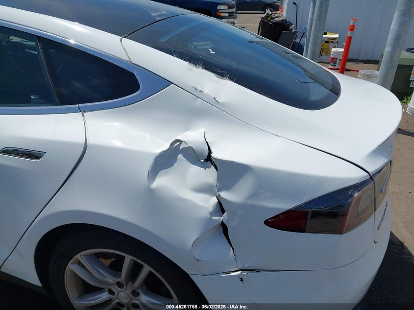 2014 TESLA MODEL S auction photo 6