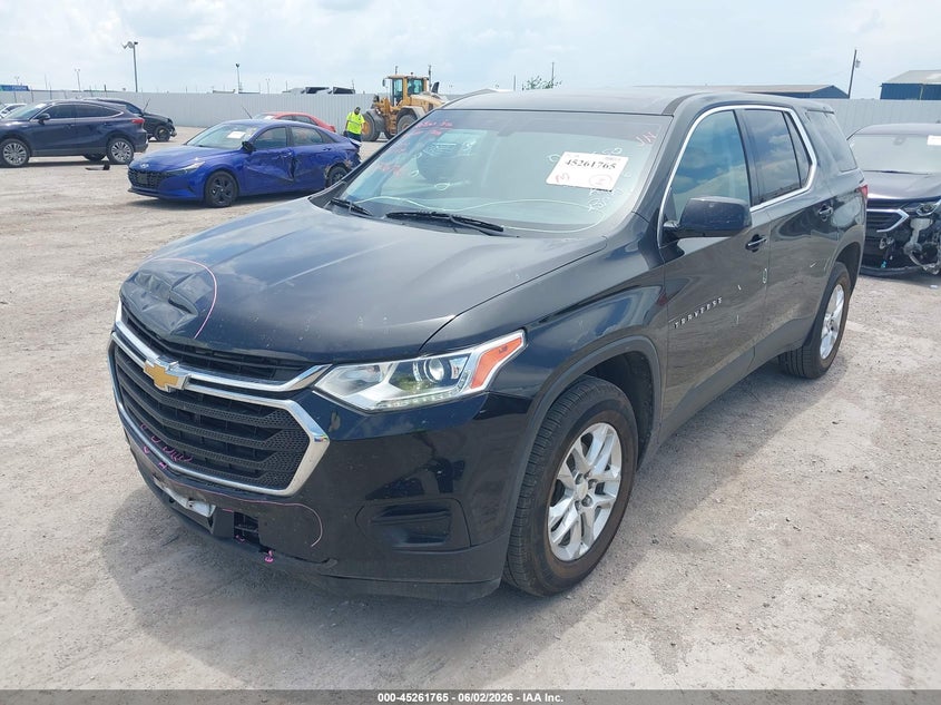 2018 Chevrolet Traverse Ls 1GNERFKW3JJ140904 photo 1