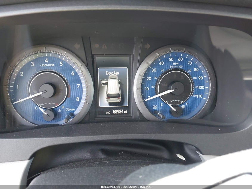 2020 TOYOTA SIENNA auction photo 7
