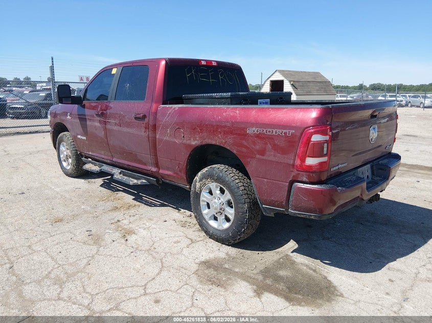 Vin: 3c6ur5dlxpg589158, lot: 45759658, ram 2500 lone star  4x4 6'4 box 20233