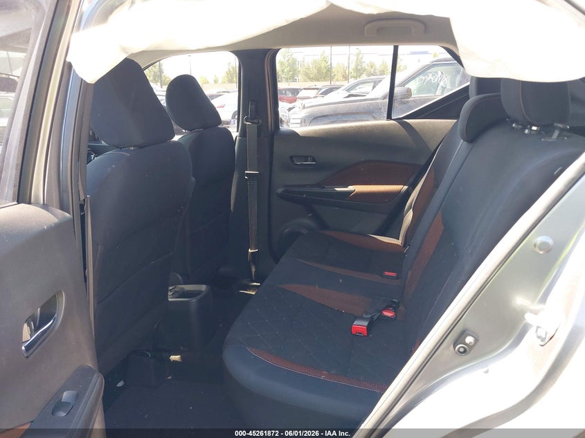 2018 Nissan Kicks Sr VIN: 3N1CP5CU2JL504576 Lot: 45261872