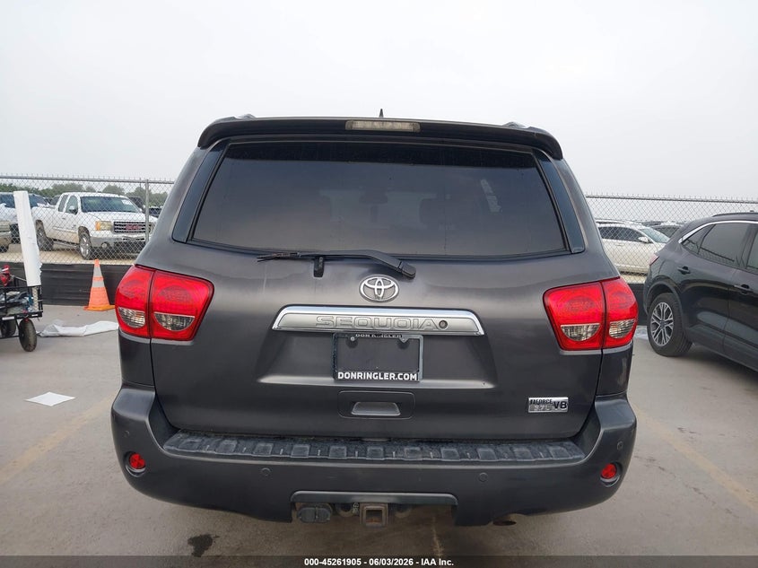 2012 Toyota Sequoia Platinum 5.7L V8 VIN: 5TDYY5G11CS041228 Lot: 45261905