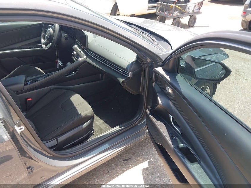 VIN KMHLS4DG1RU746514 2024 HYUNDAI ELANTRA SEL