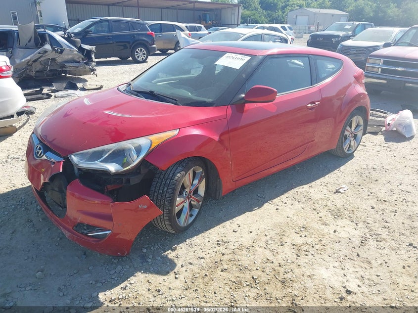 Vin: kmhtc6ad8du147475, lot: 45759758, hyundai veloster base w/black 20132
