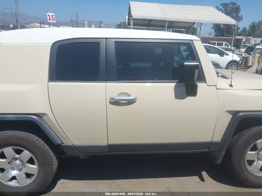 2008 Toyota Fj Cruiser VIN: JTEZU11F68K003856 Lot: 45261946