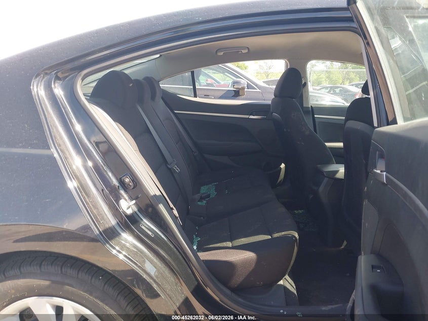 VIN 5NPD74LF8LH563986 2020 HYUNDAI ELANTRA SE