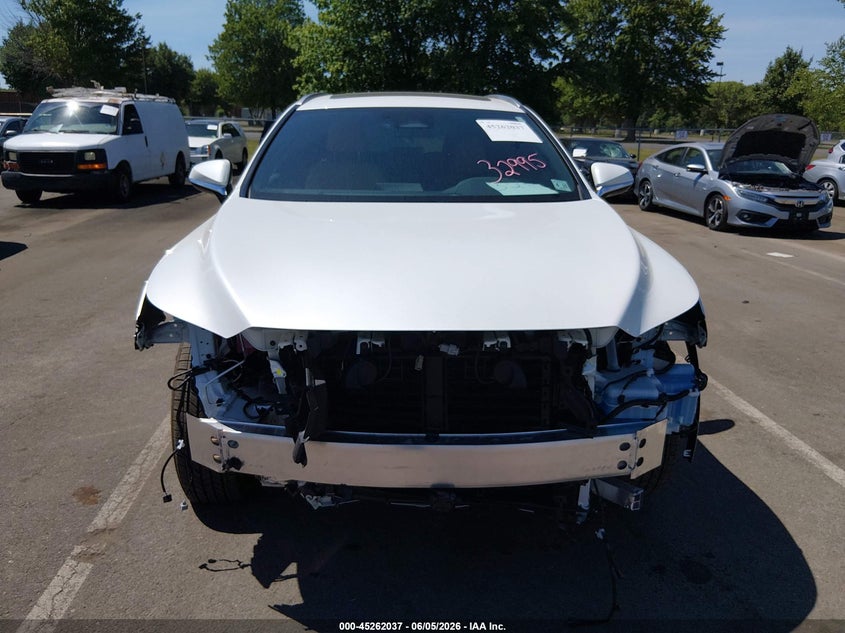 2T2BBMCA0TC131630 2026 Lexus Rx 2.5 white