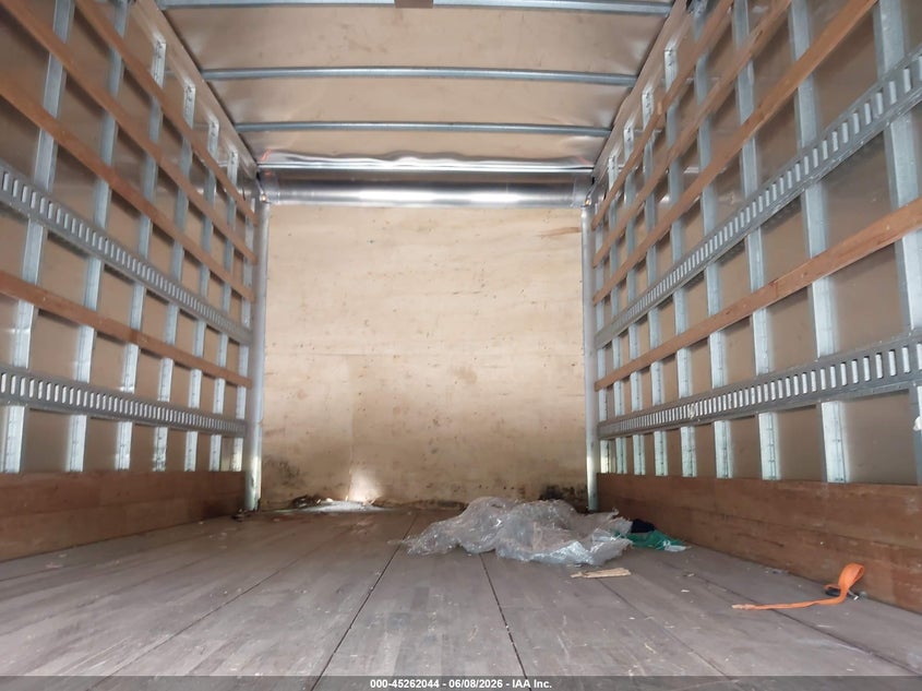 2022 ISUZU NPR XD auction photo 6
