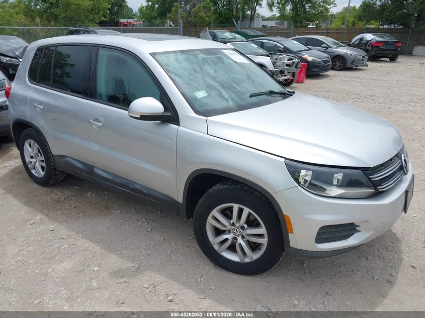 Vin: wvgbv7ax9dw508593, lot: 45759872, volkswagen tiguan s 2013 img_1
