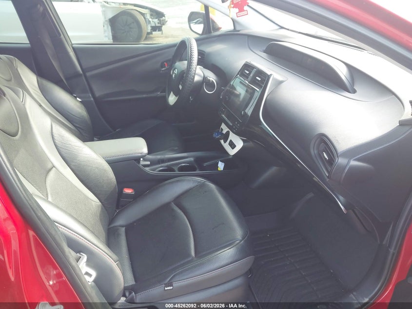 2018 TOYOTA PRIUS auction photo 5
