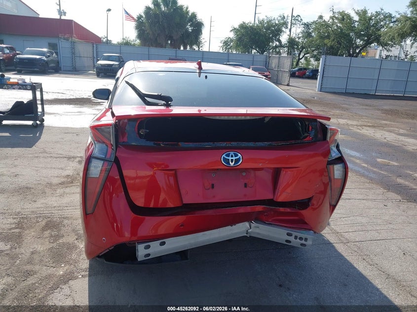 2018 TOYOTA PRIUS auction photo 6