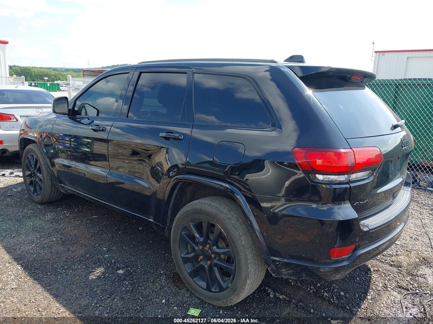 2017 Jeep Grand Cherokee Altitude 4X4 VIN: 1C4RJFAG1HC932673 Lot: 45262127