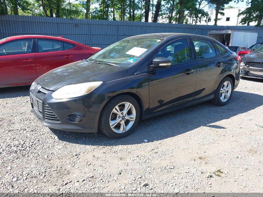 Vin: 1fadp3f24dl258183, lot: 45760018, ford focus se 20132
