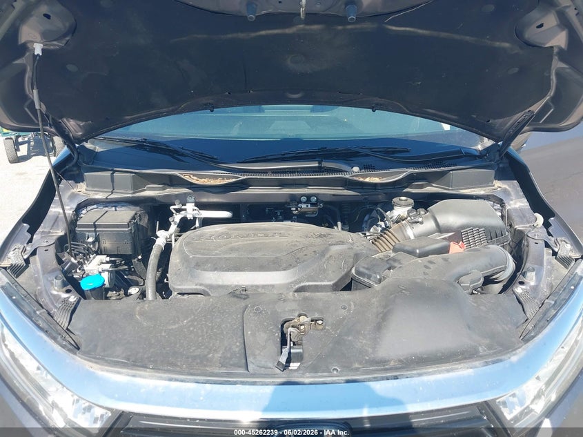 2022 Honda Odyssey Touring VIN: 5FNRL6H8XNB018381 Lot: 45262239
