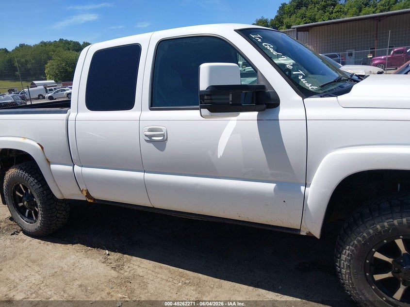 2006 Chevrolet Silverado 1500 Lt3 VIN: 1GCEK19TX6Z118242 Lot: 45262271
