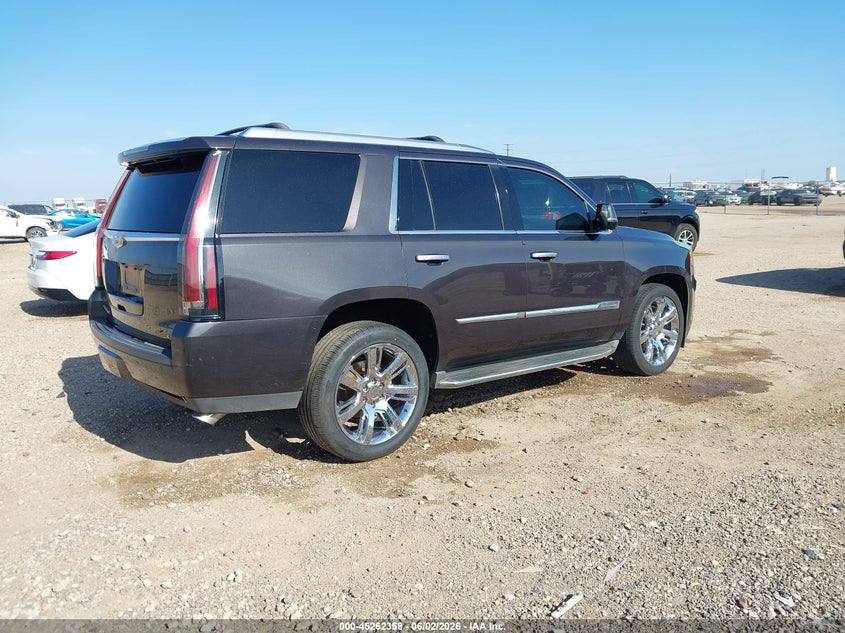 2016 CADILLAC ESCALADE auction photo 4