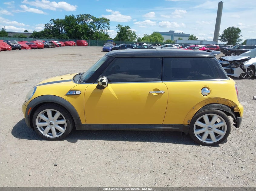 2008 Mini Cooper S VIN: WMWMF73538TT90504 Lot: 45262366