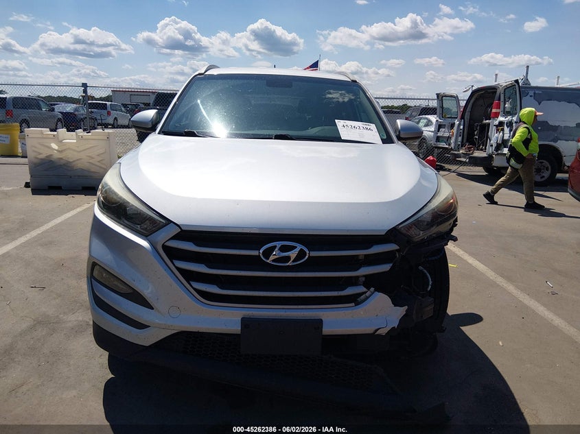 2017 Hyundai Tucson Se VIN: KM8J33A48HU582878 Lot: 45262386