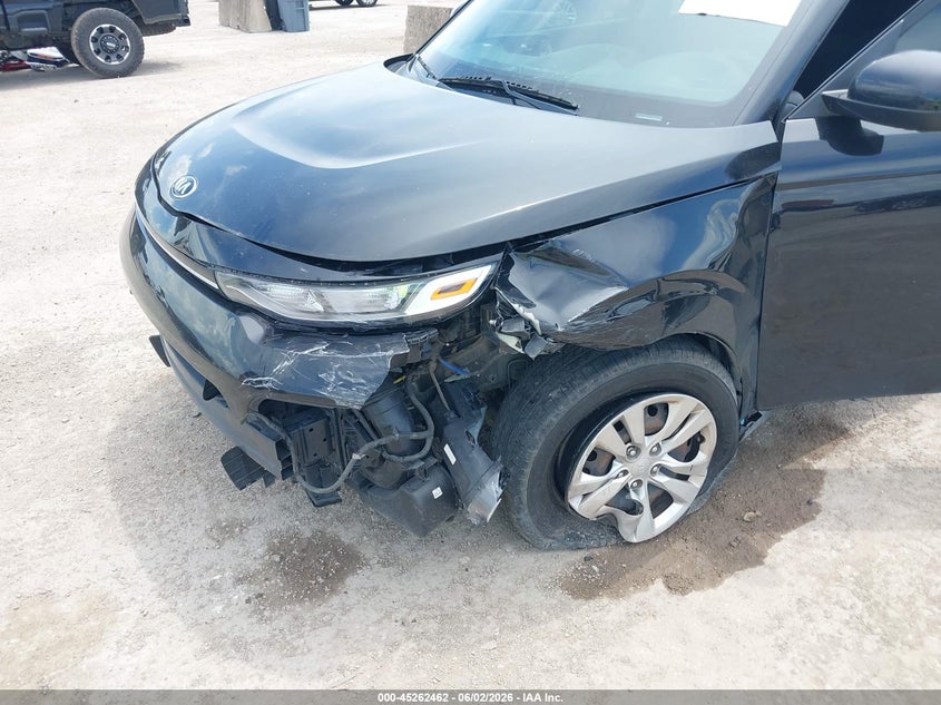 2021 Kia Soul Lx VIN: KNDJ23AU0M7786400 Lot: 45262462