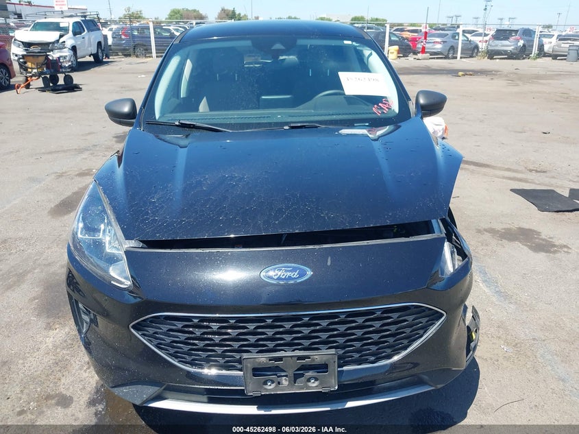 2022 Ford Escape Se VIN: 1FMCU0G66NUA92108 Lot: 45262498