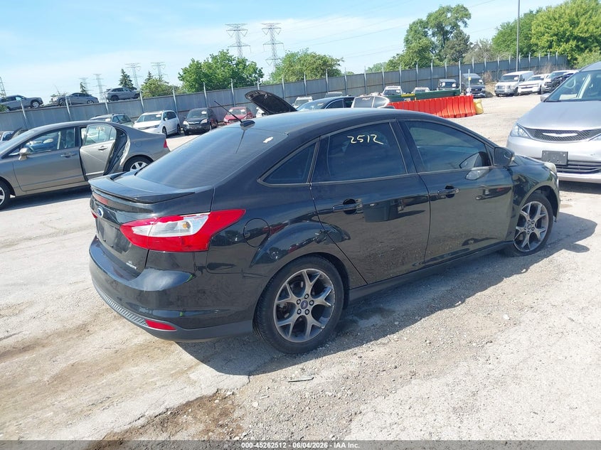 Vin: 1fadp3f2xel154797, lot: 45760332, ford focus se 20144